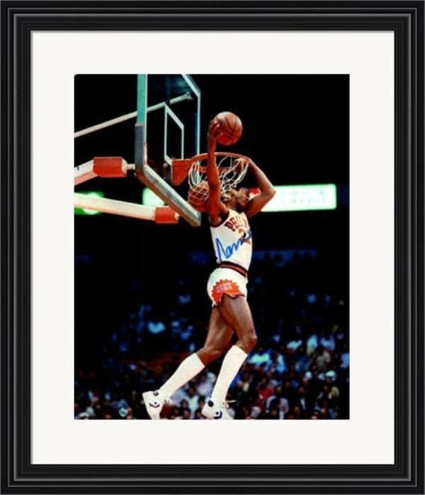 Larry Nance dedikált 8x10 Fotó (Phoenix Suns) SC3 Gubancos & Bekeretezett - Dedikált NBA-Fotók