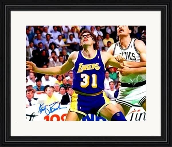 Kurt Rambis dedikált 8x10 Fotó (Los Angeles Lakers) SC1 Gubancos & Bekeretezett - Dedikált NBA-Fotók